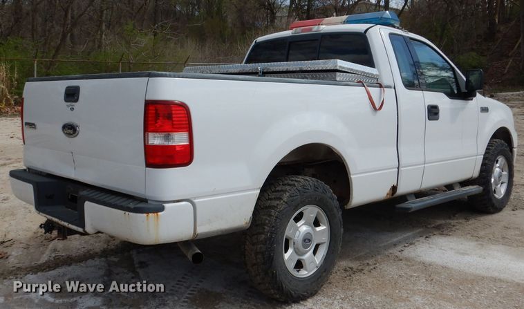 image for item DJ2983 2004 Ford F150  pickup truck