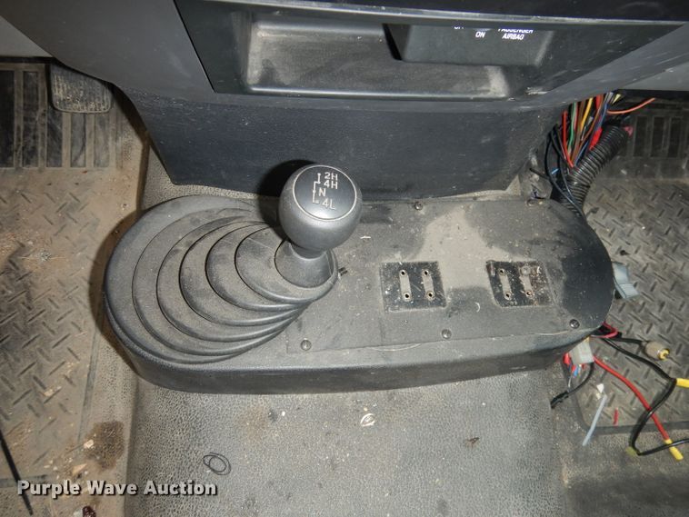 image for item DJ2983 2004 Ford F150  pickup truck