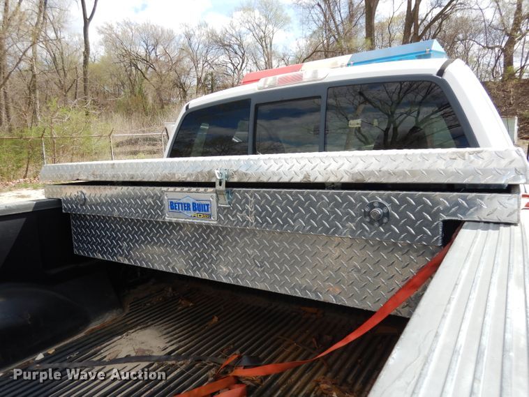 image for item DJ2983 2004 Ford F150  pickup truck