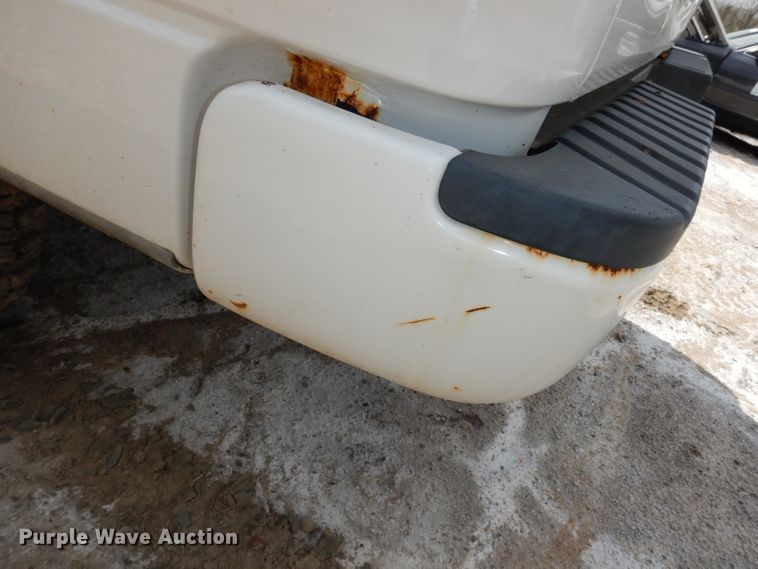 image for item DJ2983 2004 Ford F150  pickup truck