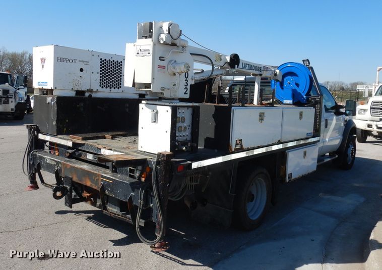 image for item DJ2985 2009 Ford F450 Super Duty XL  SuperCab flatbed truck