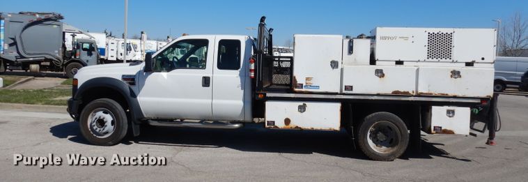 image for item DJ2985 2009 Ford F450 Super Duty XL  SuperCab flatbed truck