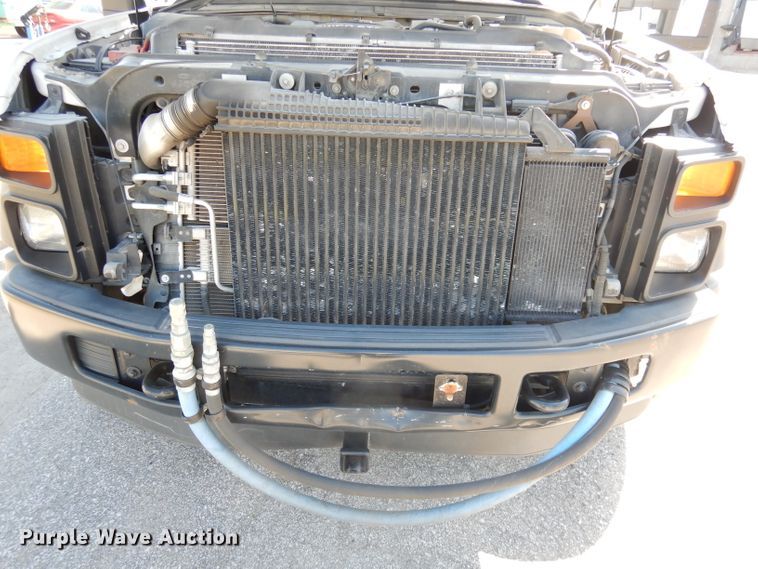 image for item DJ2985 2009 Ford F450 Super Duty XL  SuperCab flatbed truck