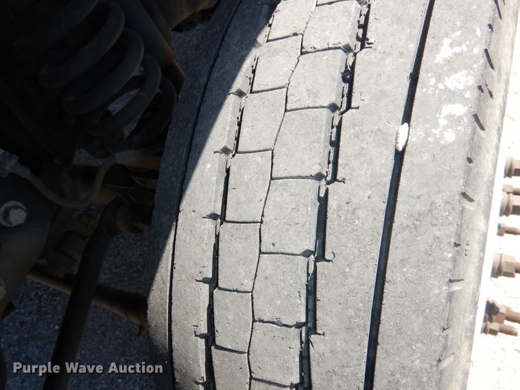 image for item DJ2985 2009 Ford F450 Super Duty XL  SuperCab flatbed truck