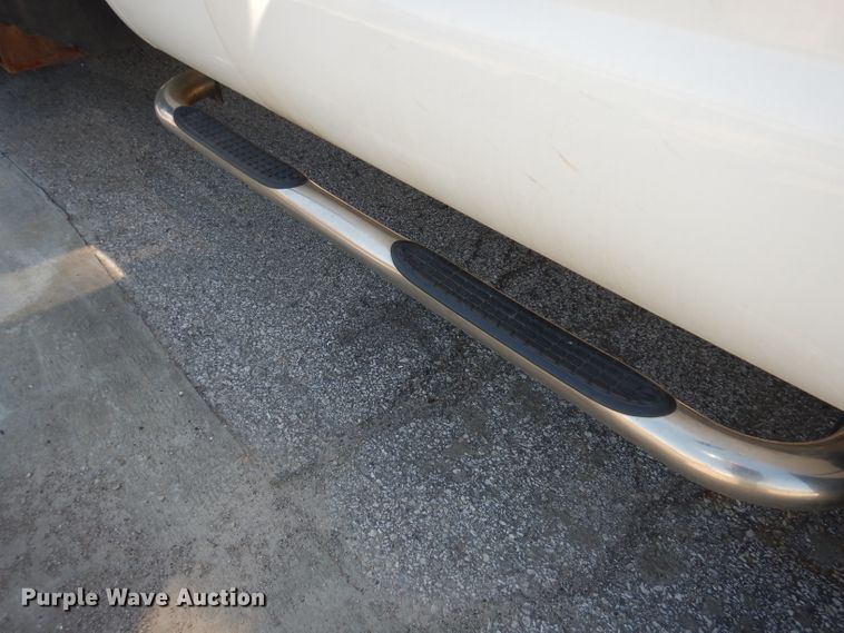 image for item DJ2985 2009 Ford F450 Super Duty XL  SuperCab flatbed truck