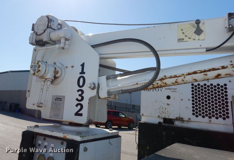 image for item DJ2985 2009 Ford F450 Super Duty XL  SuperCab flatbed truck