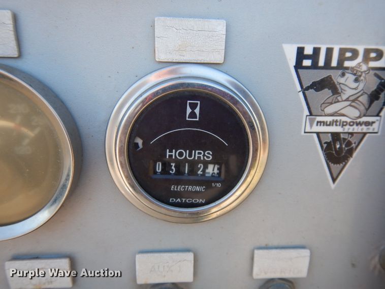 image for item DJ2985 2009 Ford F450 Super Duty XL  SuperCab flatbed truck