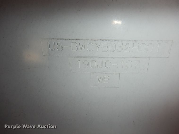image for item DJ6902 2000 Boston Whaler Justice  boat