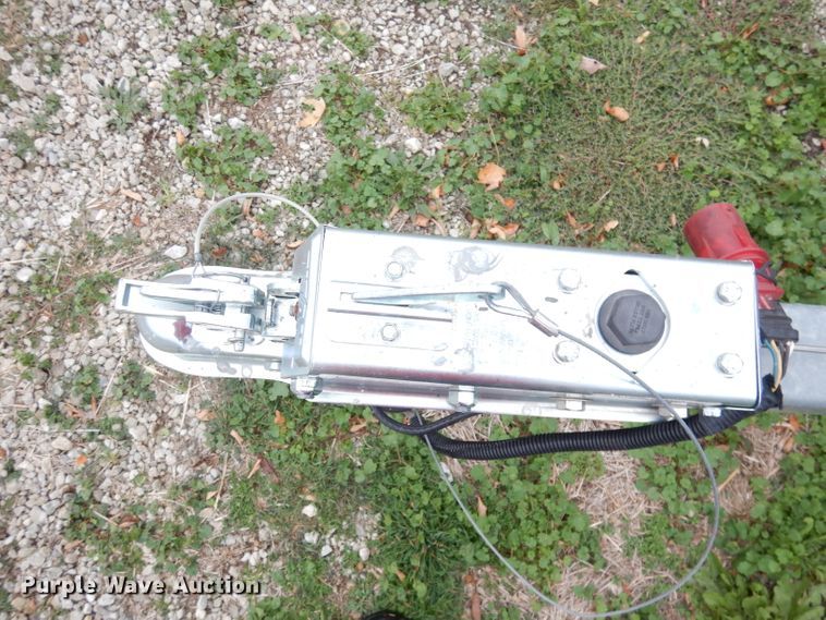 image for item DJ6902 2000 Boston Whaler Justice  boat