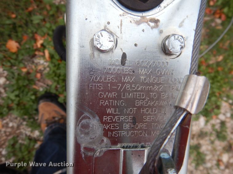 image for item DJ6902 2000 Boston Whaler Justice  boat