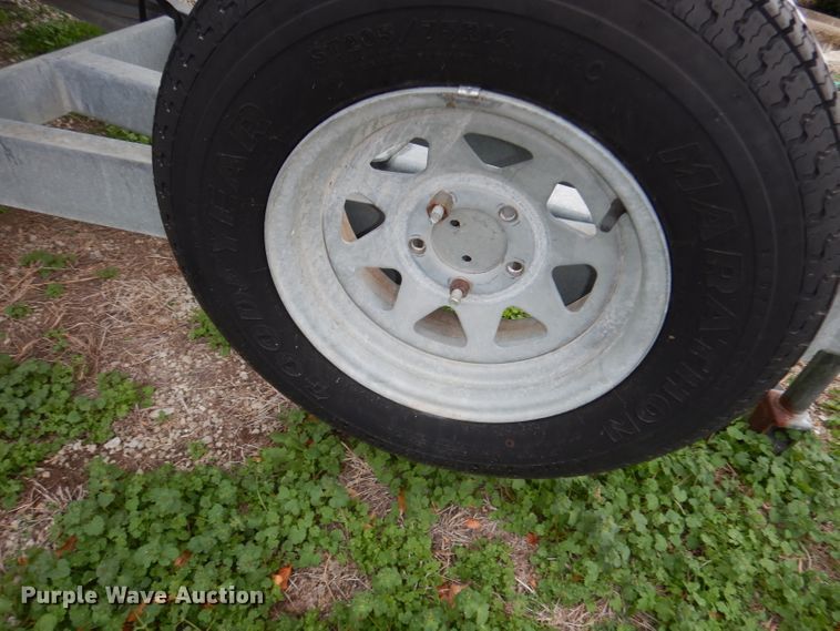 image for item DJ6902 2000 Boston Whaler Justice  boat