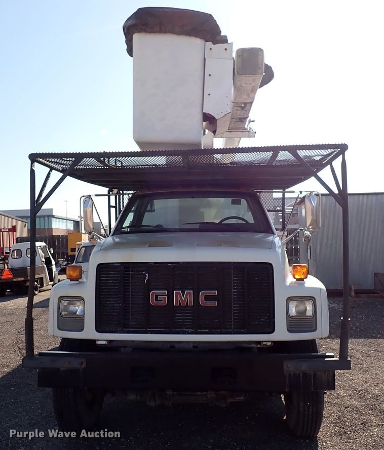 image for item DK4661 1997 GMC C7500  forestry bucket truck
