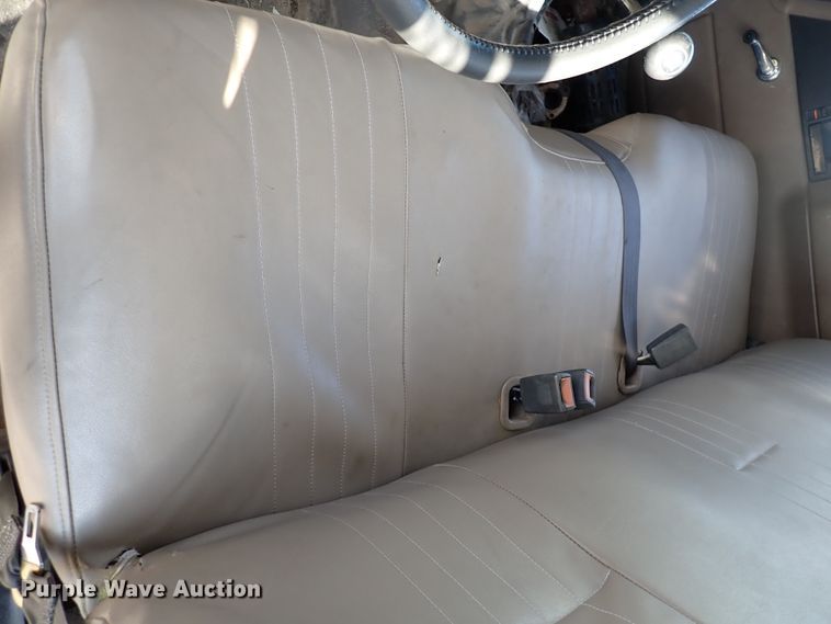 image for item DK4661 1997 GMC C7500  forestry bucket truck