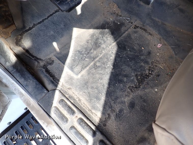 image for item DK4661 1997 GMC C7500  forestry bucket truck