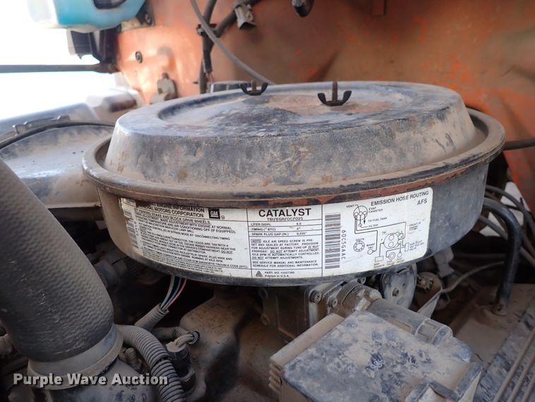 image for item DK4661 1997 GMC C7500  forestry bucket truck