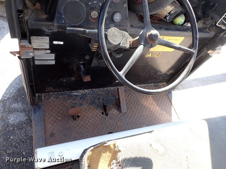 image for item DK4662 1989 Cushman  utility vehicle