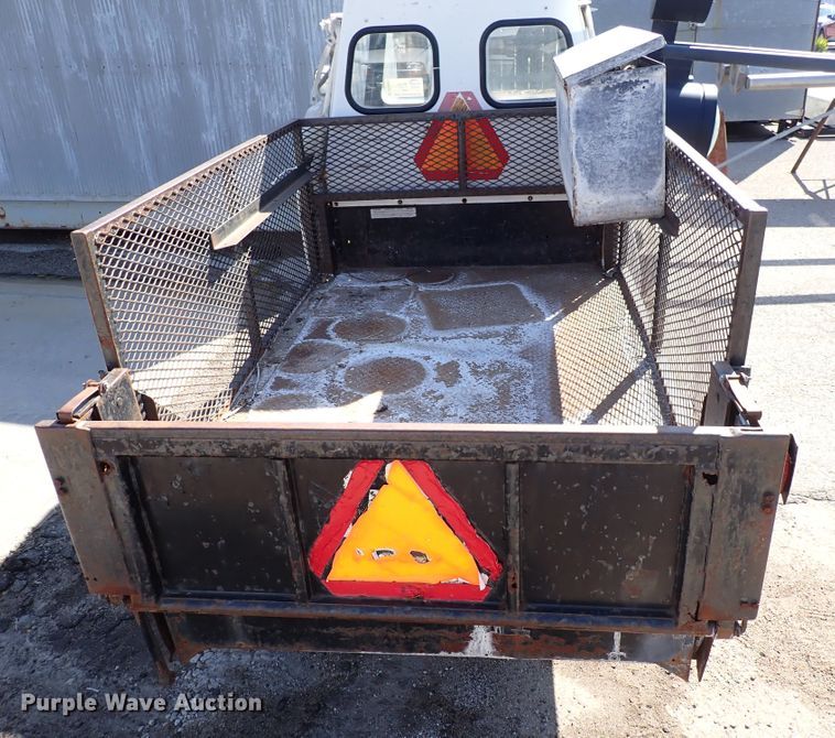 image for item DK4662 1989 Cushman  utility vehicle