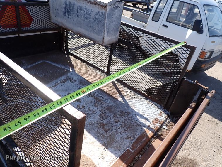 image for item DK4662 1989 Cushman  utility vehicle