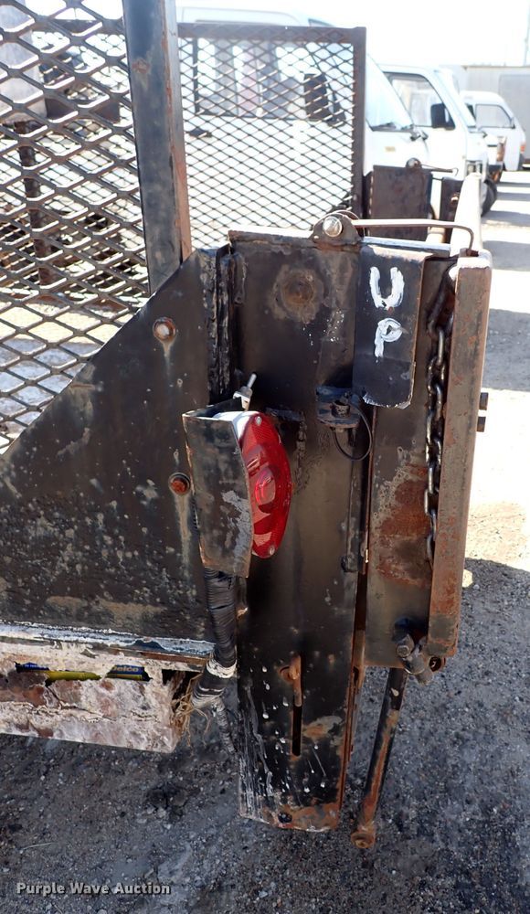 image for item DK4662 1989 Cushman  utility vehicle