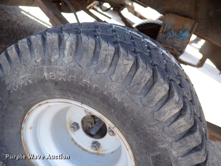 image for item DK4662 1989 Cushman  utility vehicle