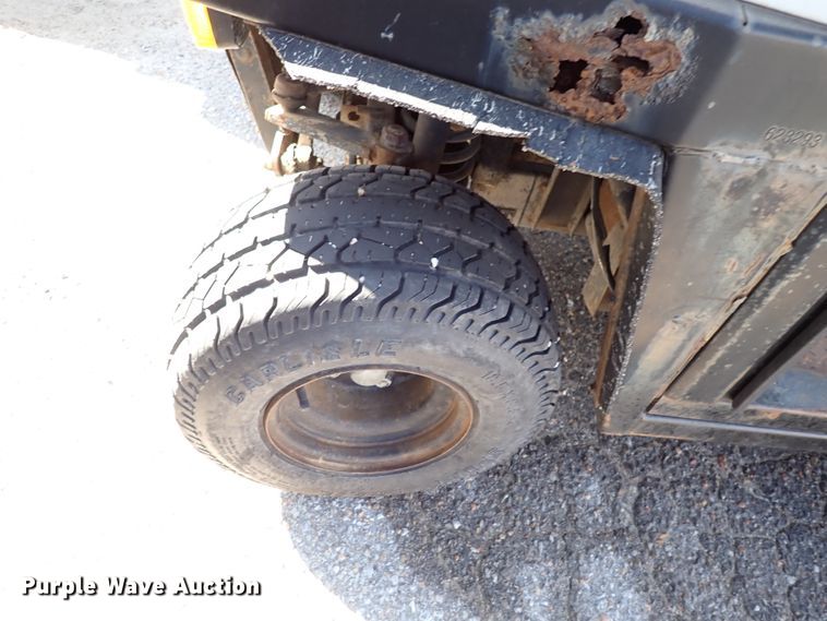 image for item DK4662 1989 Cushman  utility vehicle