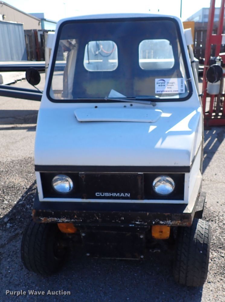 image for item DK4665 1989 Cushman  utility vehicle