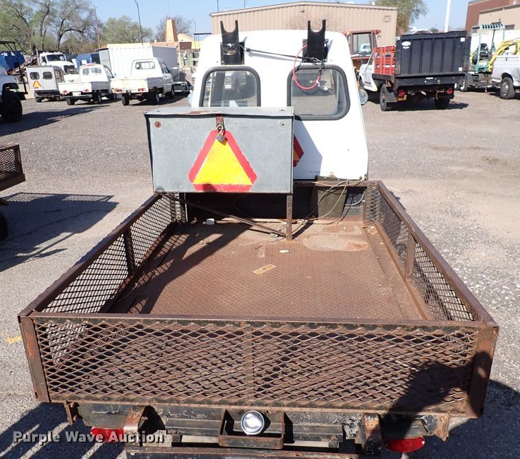 image for item DK4665 1989 Cushman  utility vehicle