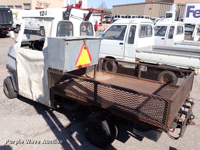 image for item DK4665 1989 Cushman  utility vehicle