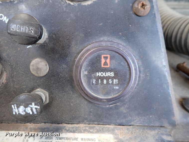 image for item DK4665 1989 Cushman  utility vehicle