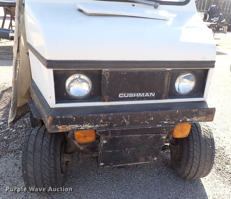 image for item DK4665 1989 Cushman  utility vehicle