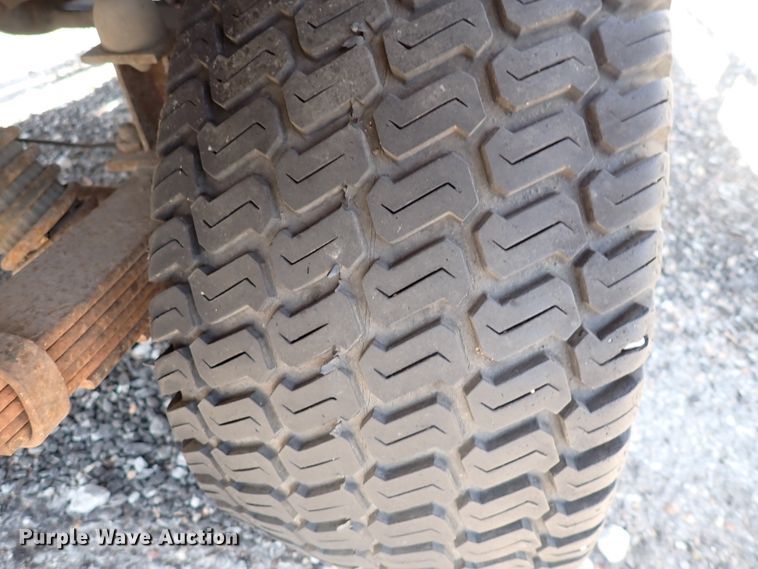 image for item DK4665 1989 Cushman  utility vehicle