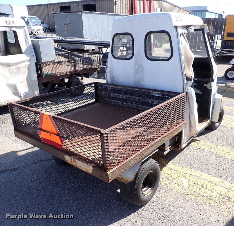image for item DK4666 1982 Cushman  utility vehicle