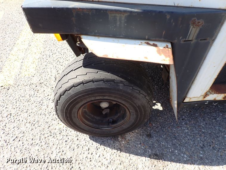 image for item DK4666 1982 Cushman  utility vehicle