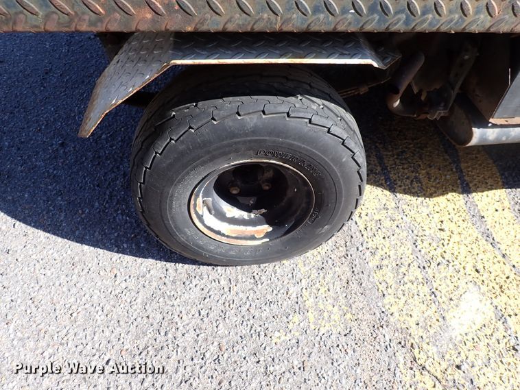 image for item DK4666 1982 Cushman  utility vehicle