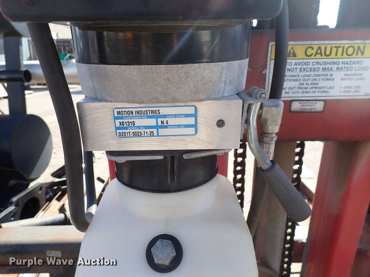 image for item DK4668 Heftee 4000  automotive lift