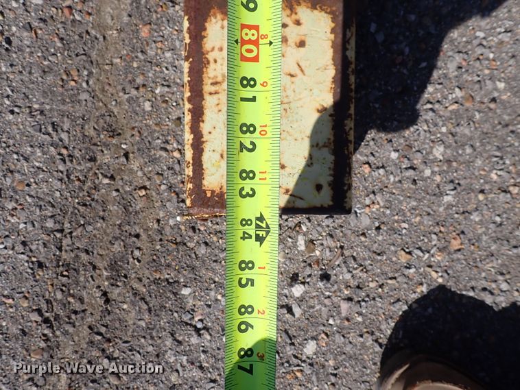 image for item DK4668 Heftee 4000  automotive lift