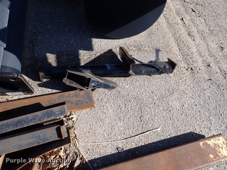 image for item DK4668 Heftee 4000  automotive lift