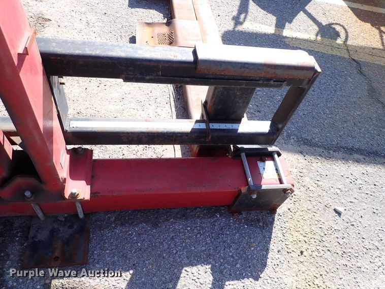 image for item DK4668 Heftee 4000  automotive lift