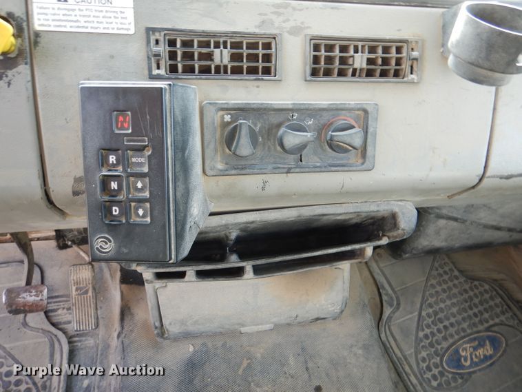 image for item DL4902 1999 Freightliner FL112  dump truck