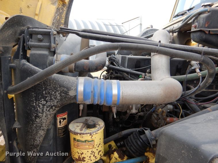 image for item DL4902 1999 Freightliner FL112  dump truck