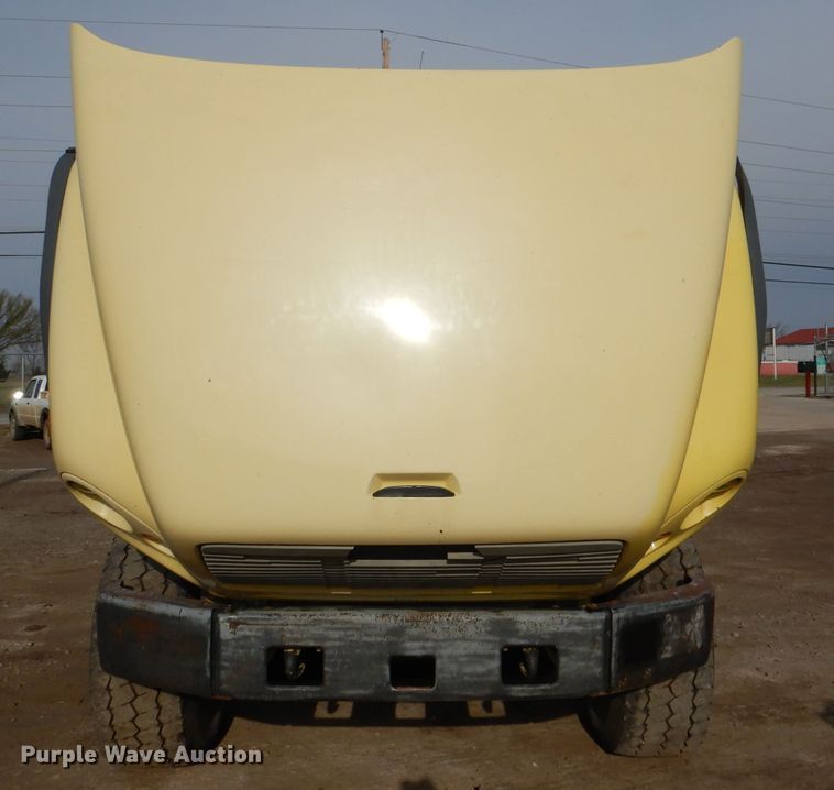 image for item DL4902 1999 Freightliner FL112  dump truck