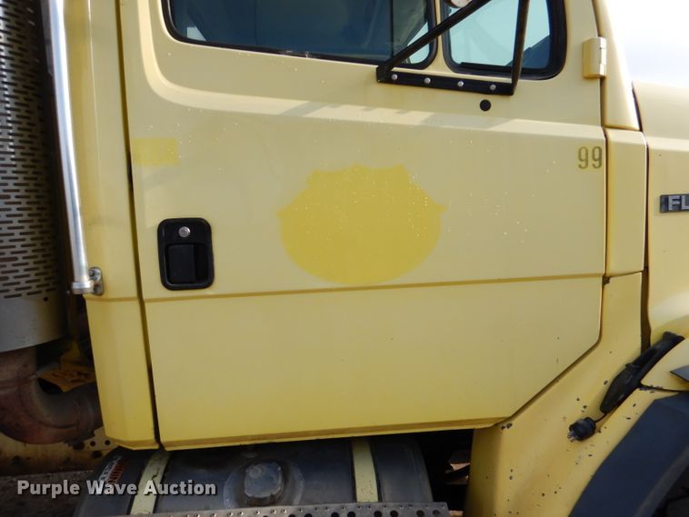image for item DL4902 1999 Freightliner FL112  dump truck
