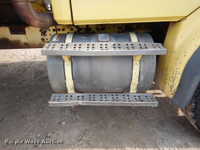 image for item DL4902 1999 Freightliner FL112  dump truck