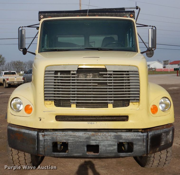 image for item DL4902 1999 Freightliner FL112  dump truck
