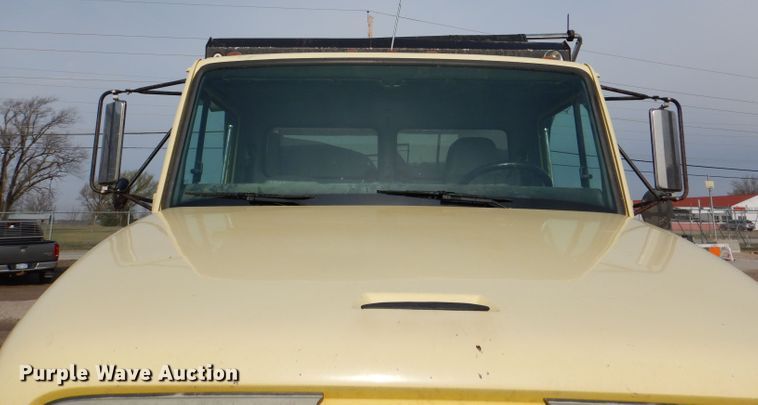 image for item DL4902 1999 Freightliner FL112  dump truck