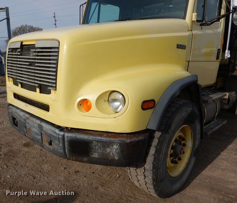 image for item DL4902 1999 Freightliner FL112  dump truck