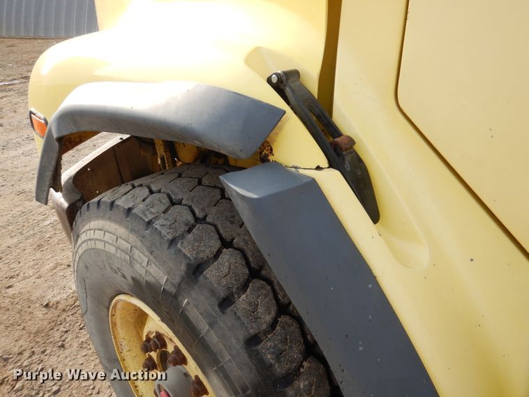 image for item DL4902 1999 Freightliner FL112  dump truck