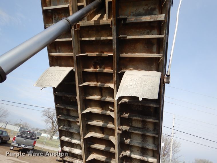 image for item DL4902 1999 Freightliner FL112  dump truck