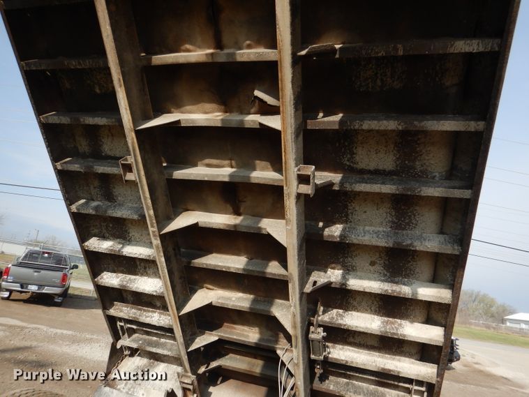 image for item DL4902 1999 Freightliner FL112  dump truck