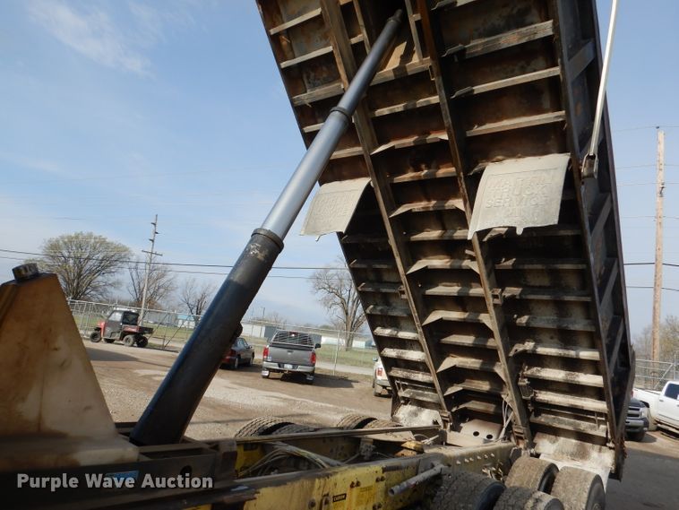 image for item DL4902 1999 Freightliner FL112  dump truck